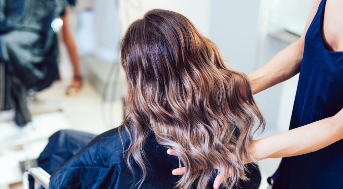 Ce inseamna, cum il obtii si cat costa un balayage saten?