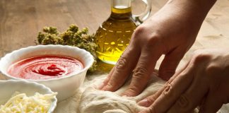 Cum se face corect blatul de pizza?