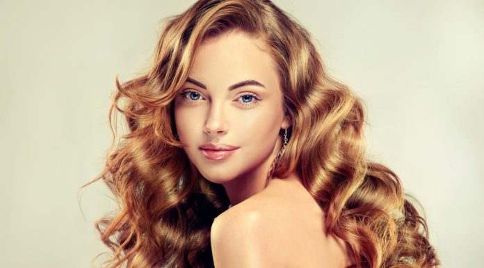 Cum sa faci bucle pentru parul lung acasa?