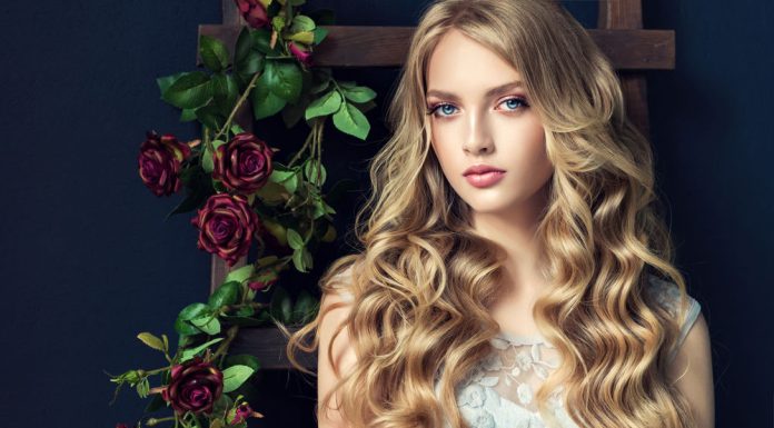 Cum sa faci bucle pentru parul lung acasa?