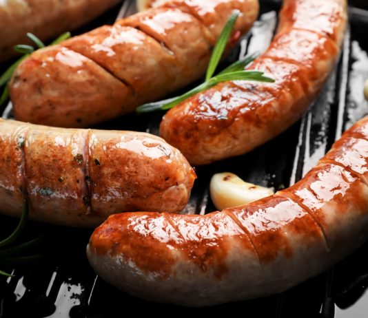 Cum sa gatesti carnati de casa moldovenesti?