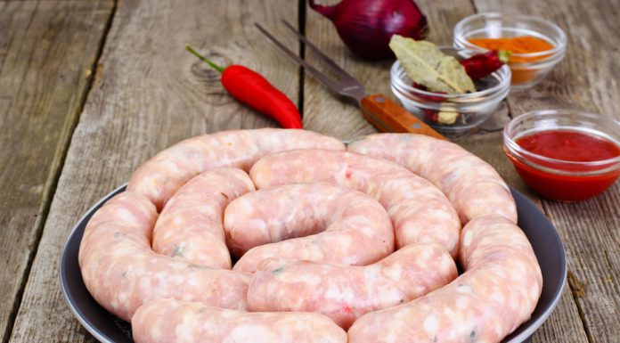 Cum sa gatesti carnati de casa moldovenesti?