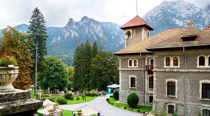 De ce trebuie sa vizitezi neaparat Castelul Cantacuzino?