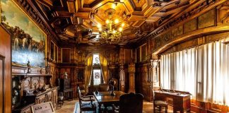 Cum arata Castelul Peles in interior?