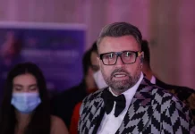 Cine este Catalin Botezatu?