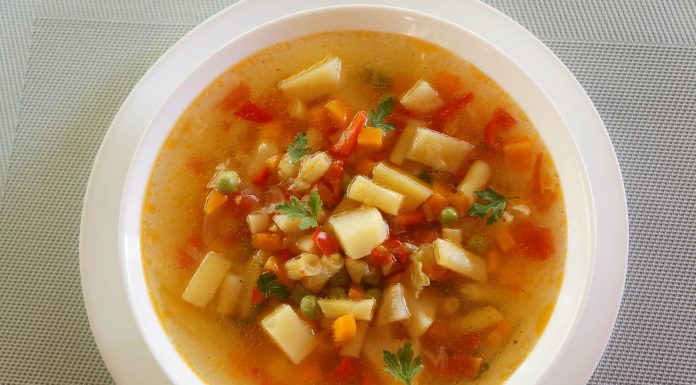 Cum se face ciorba de legume?