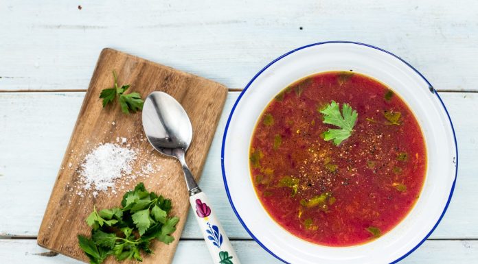 Ciorba de loboda rosie: Cum se gateste?