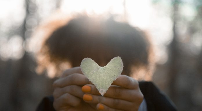 Citate despre iubire imposibila: Care sunt cele mai profunde citate?