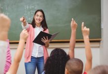 Citate despre profesori: Care sunt cele mai emotionante citate?