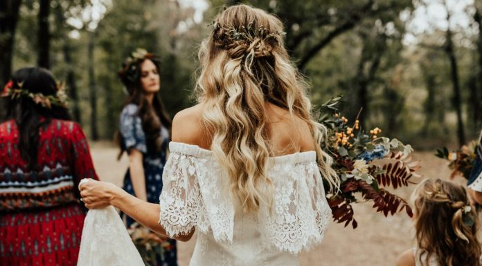 Care sunt cele mai trendy coafuri de mireasa?