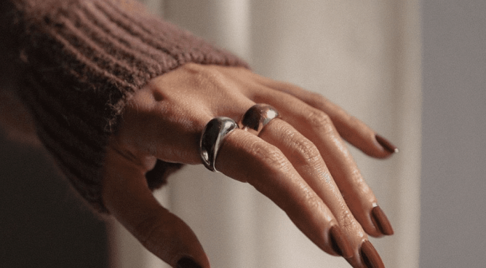 Care sunt cele mai trendy culori unghii 2022?