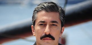 Cine este actorul turc Erkan Petekkaya?
