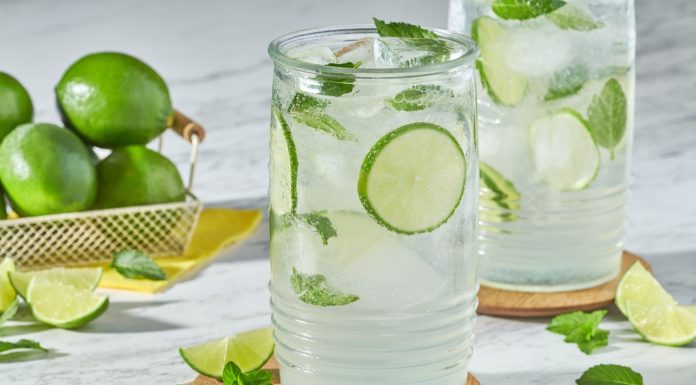 Cum sa faci limondada cu menta?