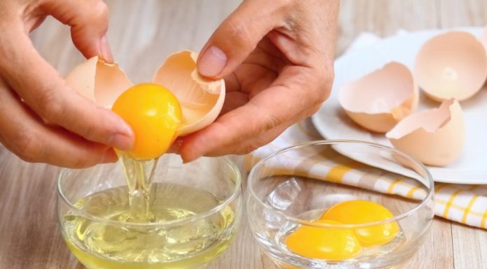 Cum sa-ti faci masca de par cu ou?