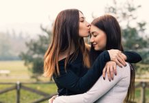 Care sunt cele mai emotionante mesaje de la multi ani surioara?
