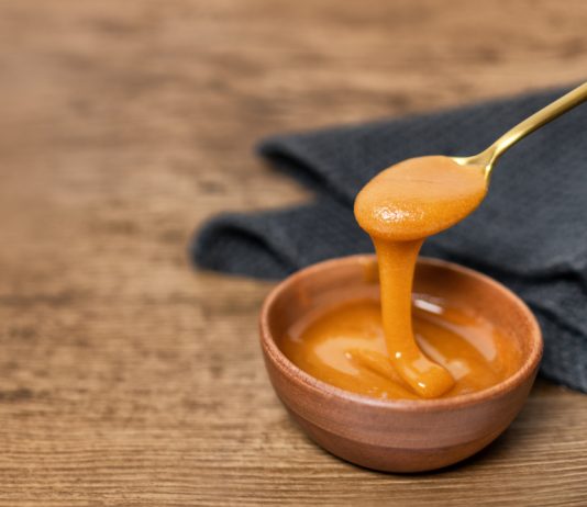 Care sunt beneficiile mierii de manuka?