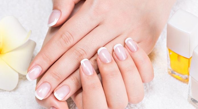 Care sunt cele mai noi modele de unghii french?