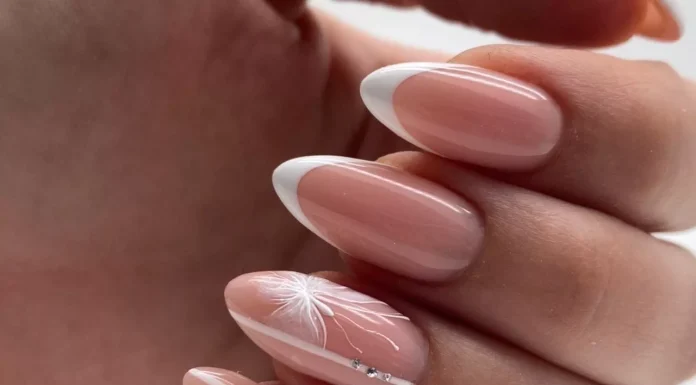 Care sunt cele mai frumoase unghii cu gel de primavara?