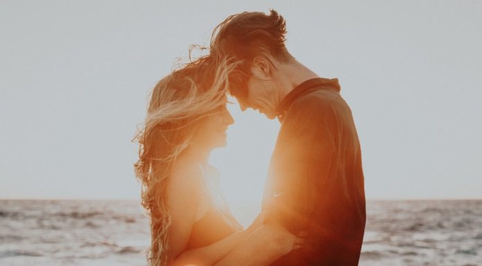 Care sunt cele mai originale 100 de motive pentru care te iubesc?