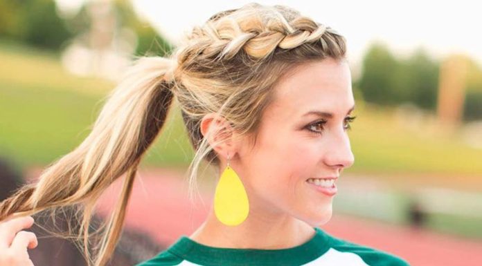 Cum sa-ti faci parul prins in coada tapat?