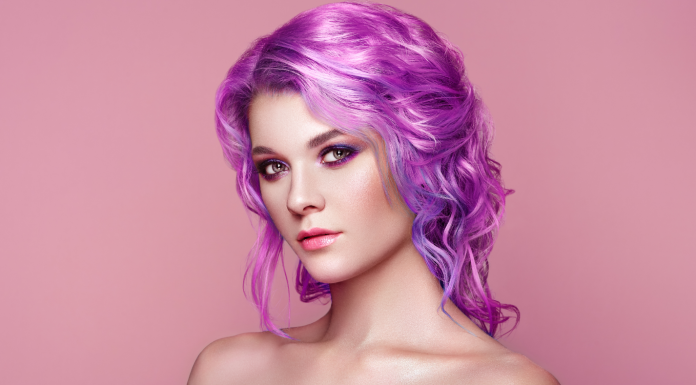 Par vopsit: Care sunt cele mai trendy culori de par?