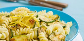 Cum se prepara paste cu dovlecei?