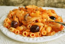 Paste cu sos de rosii: Care este cea mai gustoasa reteta?