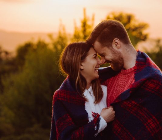 Care sunt cele mai frumoase poze cupluri?