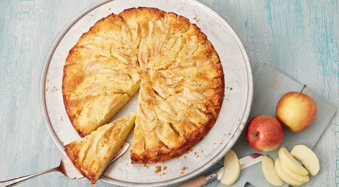 Cum se face prajitura cu mere rapida?