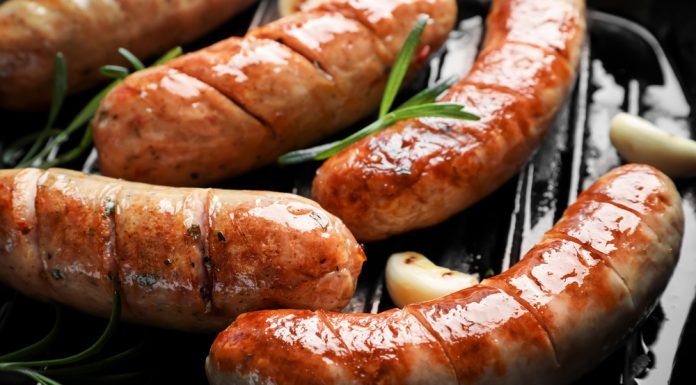 Cum sa gatesti carnati de casa moldovenesti?