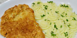 Cum se gatesc snitele de porc?