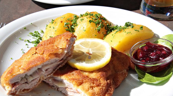 Cum se gatesc snitele la cuptor?