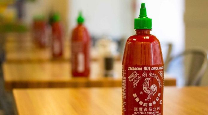Cum se gateste sosul sriracha?