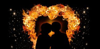 Cum sa scrii un status de iubire romantic? Ide de statusuri de iubire