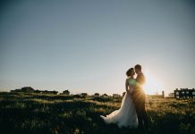 Cum sa scrii un status de iubire romantic? Ide de statusuri de iubire