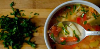 Cum se gateste supa minestrone?