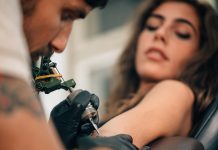 Care sunt cele mai noi idei de tatuaje pentru parinti cu copii?