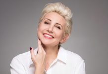 Care tunsori intineresc femeile trecute de 50 de ani?