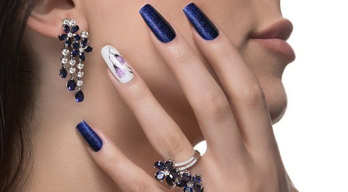 Ce modele unghii simple sa incerci neaparat?