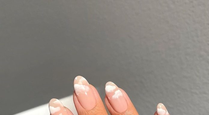 Care sunt cele mai superbe modele de unghii albe mate?