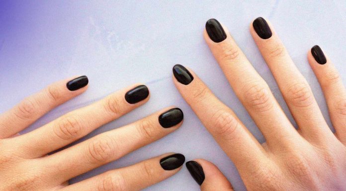 Cum sa-ti faci unghii cu gel french negre?