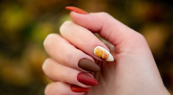 Care sunt cele mai trendy unghii de toamna simple?