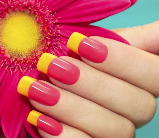 Care sunt cele mai frumoase unghii de vara colorate?