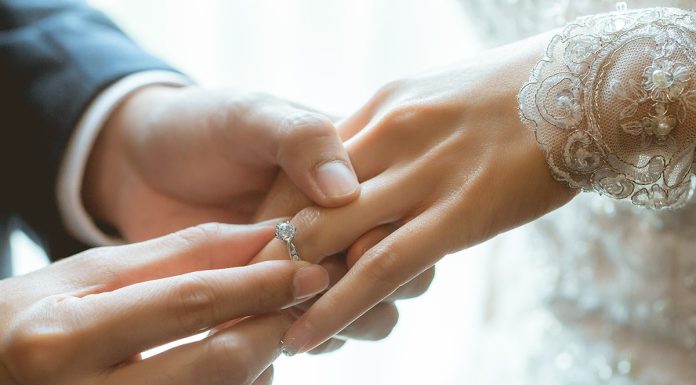 Cele mai emotionante urari de aniversare casatorie