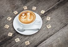 Urari de buna dimineata la cafea: Ce urari frumoasa sa trimiti?