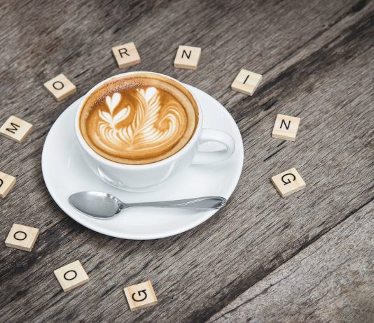 Urari de buna dimineata la cafea: Ce urari frumoasa sa trimiti?