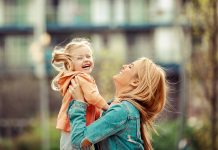 Urari de la multi ani iubita mama: Care sunt cele mai speciale urari?